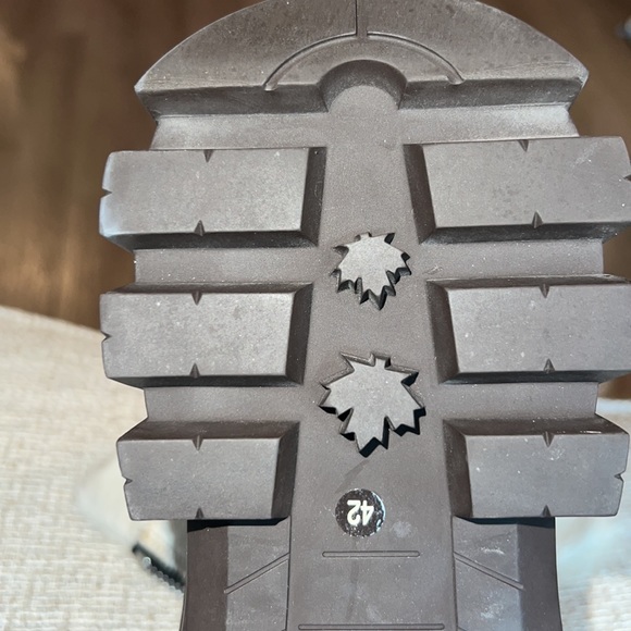 DSQUARED 2 Brothers Boots - Picture 14 of 14